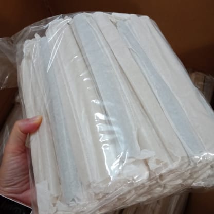 Edible rice drinking straws for bubble tea with wrapping paper